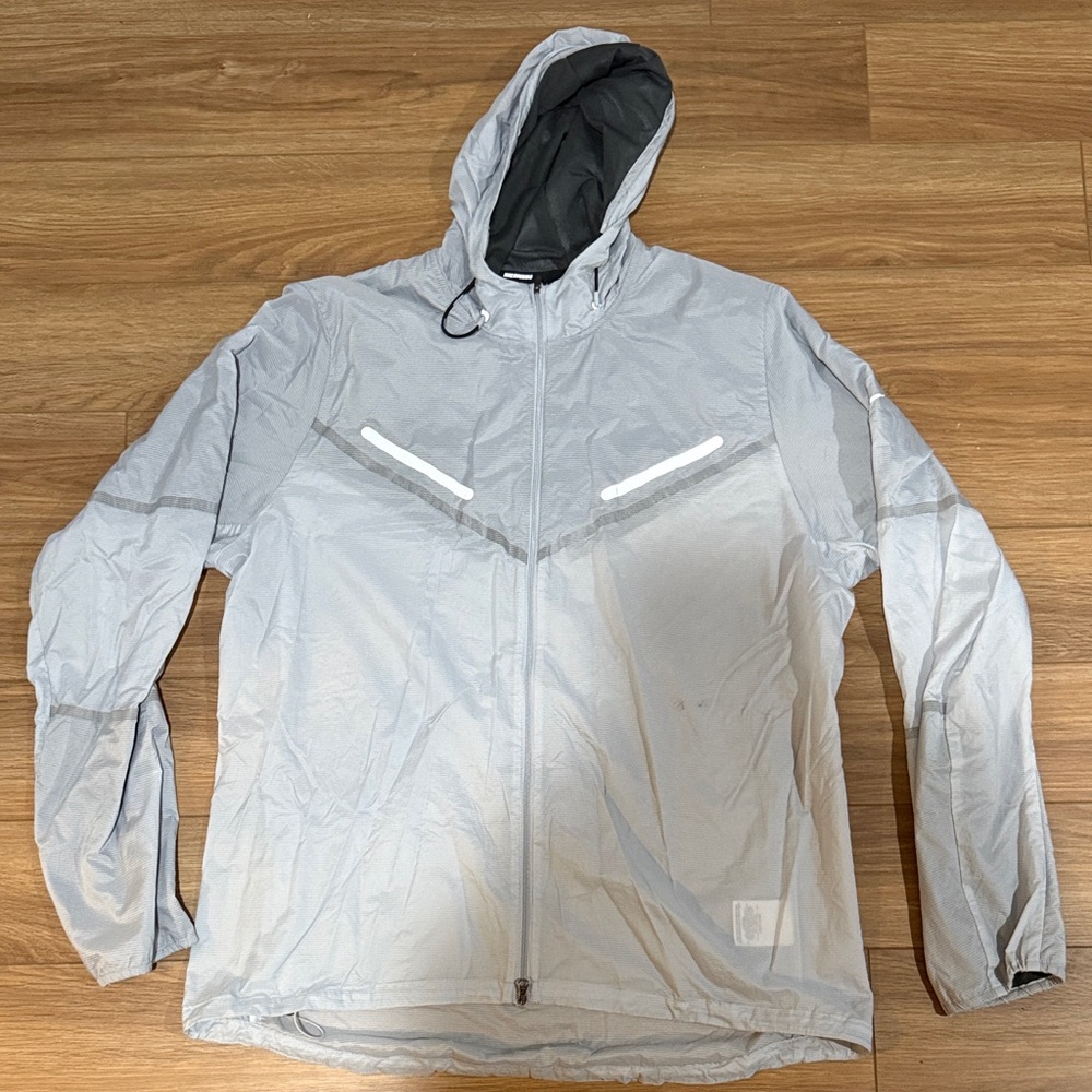 Nike Running Gray Hooded Jacket size XL